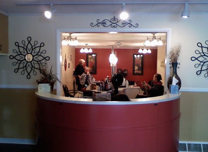 Ann G’s Hair & Nail Studio